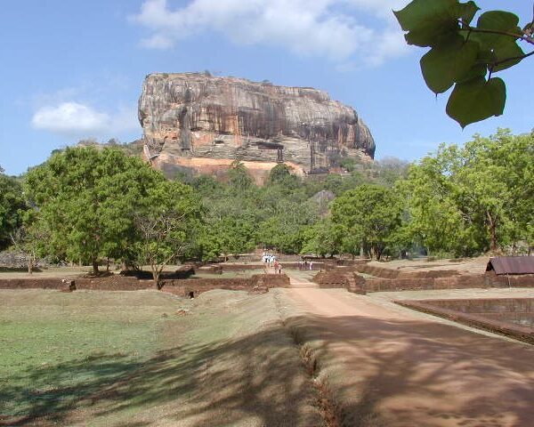 Sigiriya_Apprach