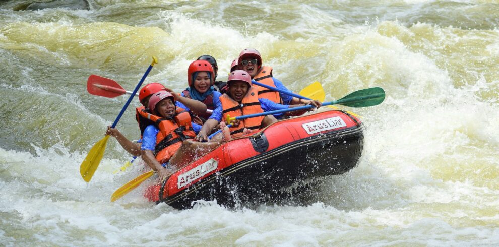 White Water Rafting in Sri Lanka