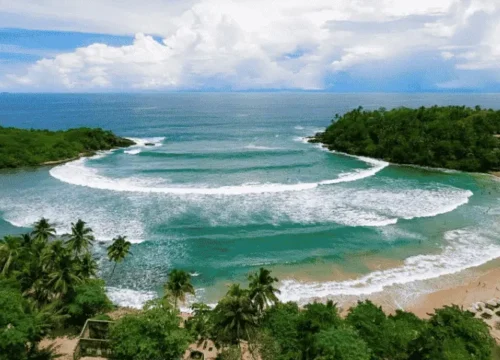 Sri Lanka in December: Best Places, Beaches and Travel Tips